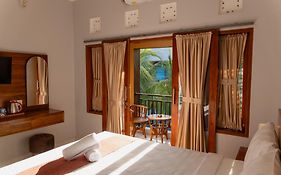 Dara House